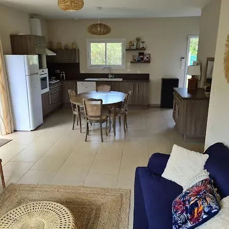 Дом отдыха Charmante Maison A 2 Pas Du De Biscarosse Бискаррос