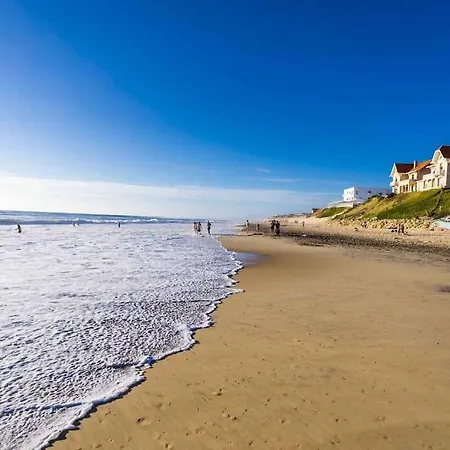 Hébergement de vacances Charmante Maison à 2 Pas Du De Biscarosse